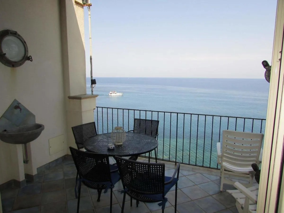 Terrazza Lara By Vacation Service 0*, Cefalu